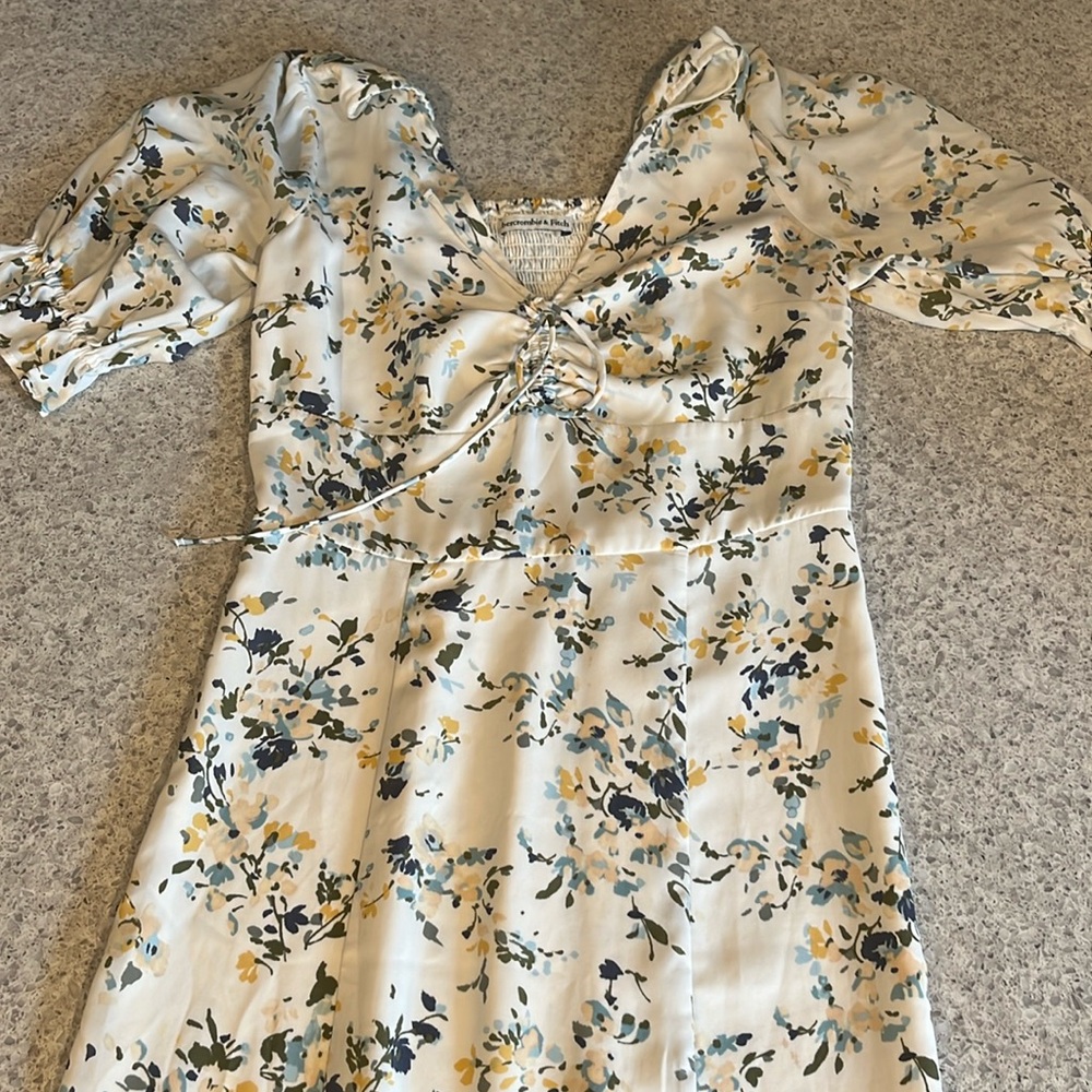 Abercrombie & Fitch Floral Dress